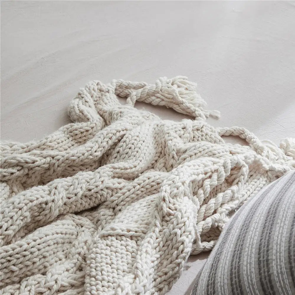 ποΈ The Serenity Knit Blanket