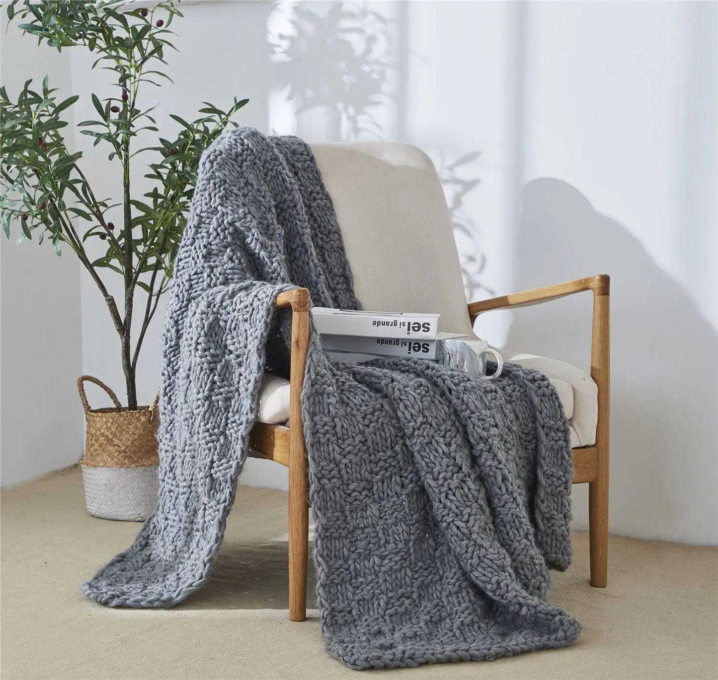 ποΈ The Serenity Knit Blanket