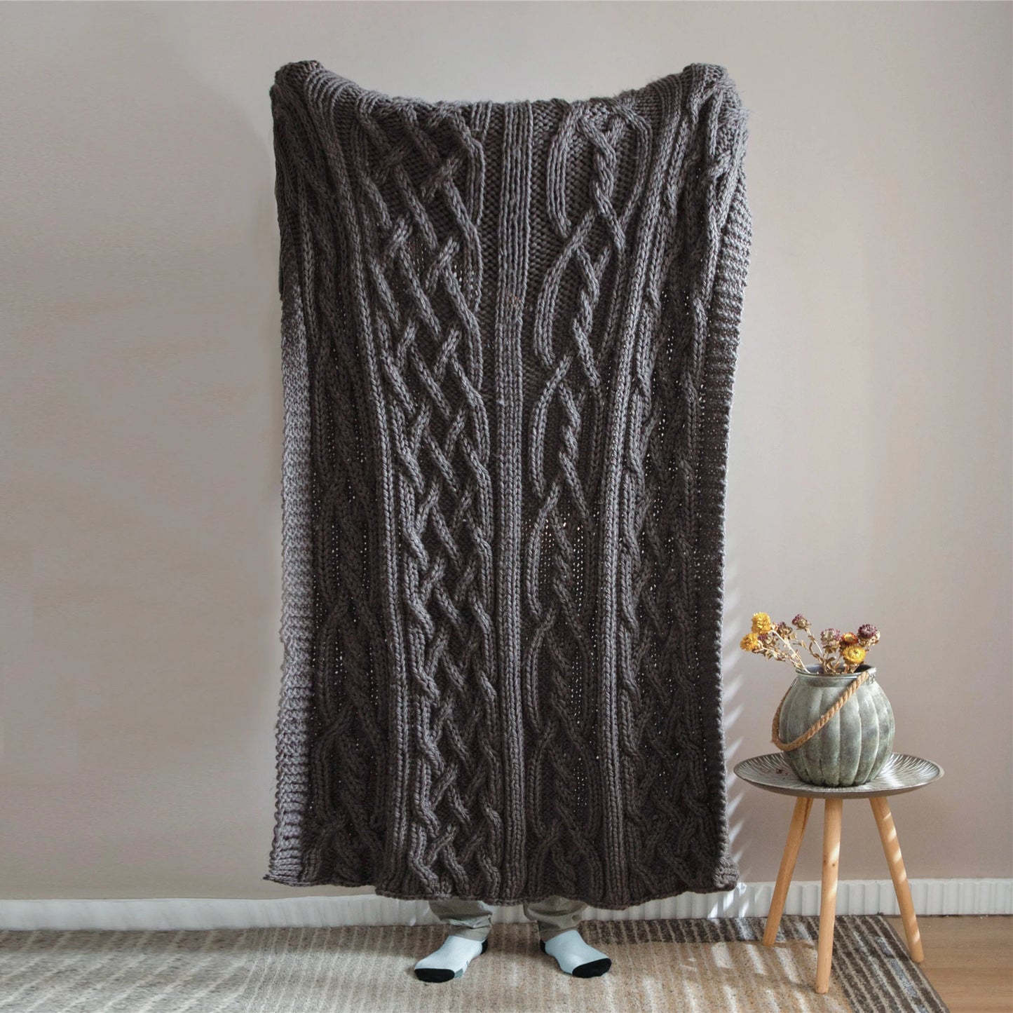 ποΈ The Serenity Knit Blanket