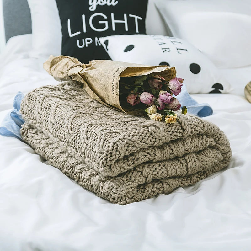 ποΈ The Serenity Knit Blanket