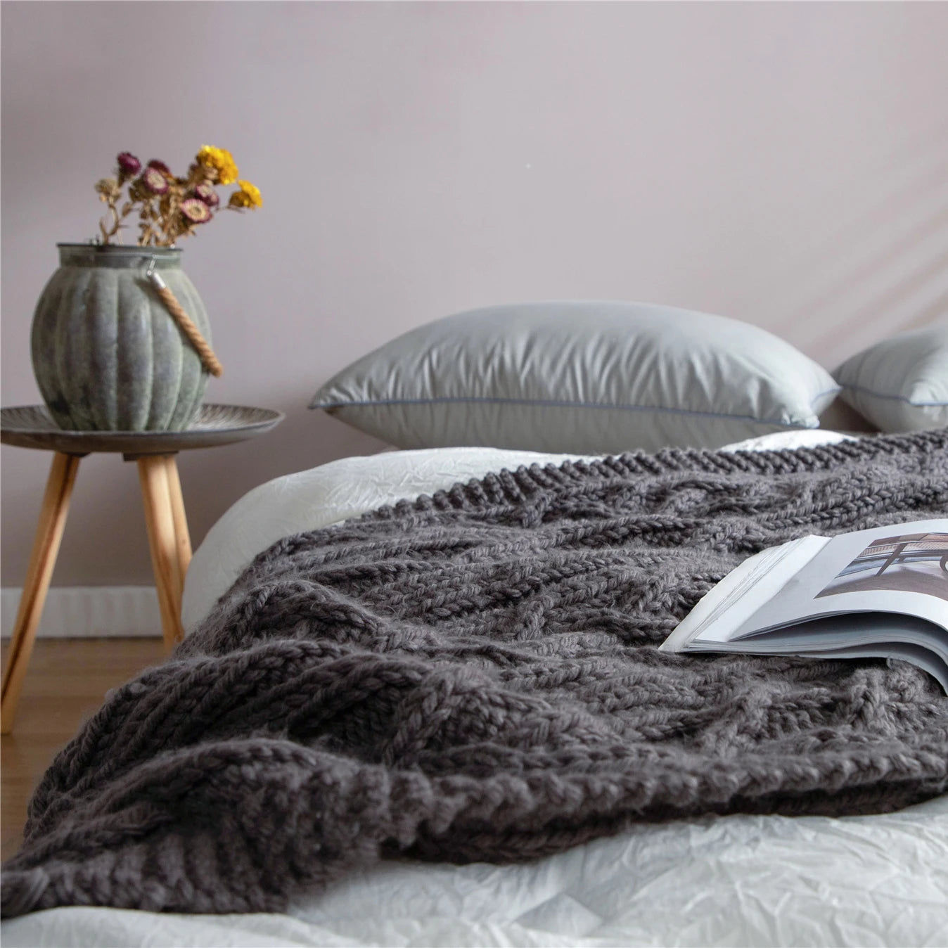 ποΈ The Serenity Knit Blanket