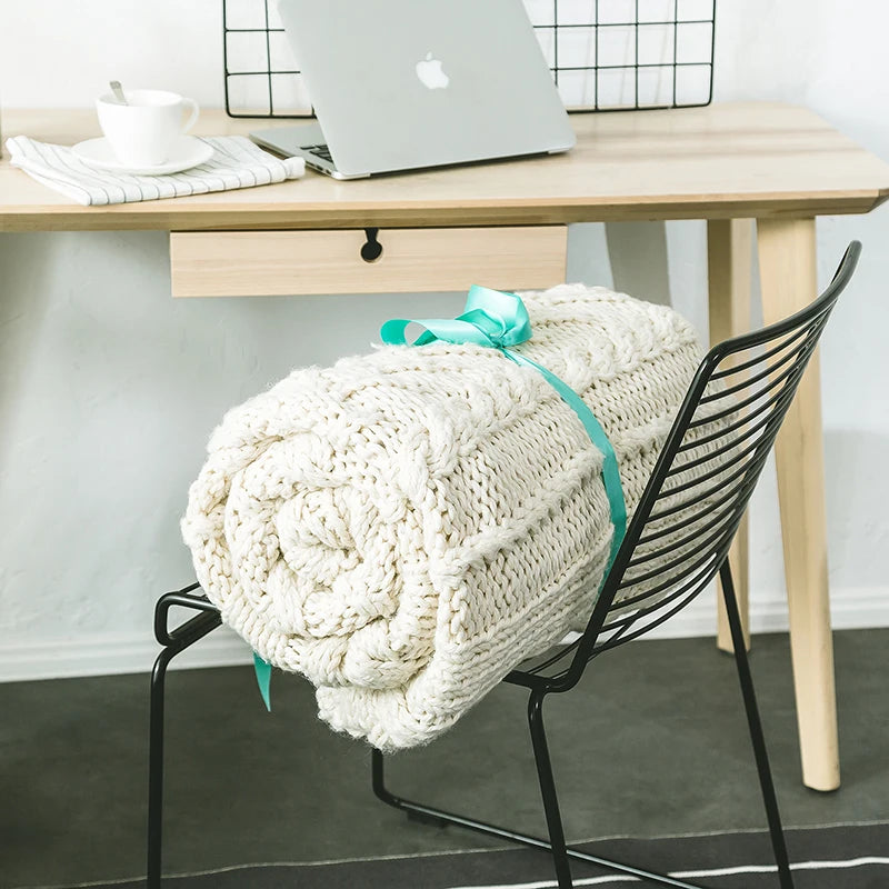 ποΈ The Serenity Knit Blanket