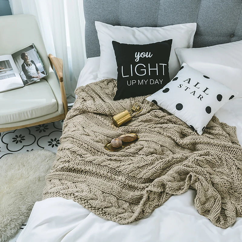ποΈ The Serenity Knit Blanket