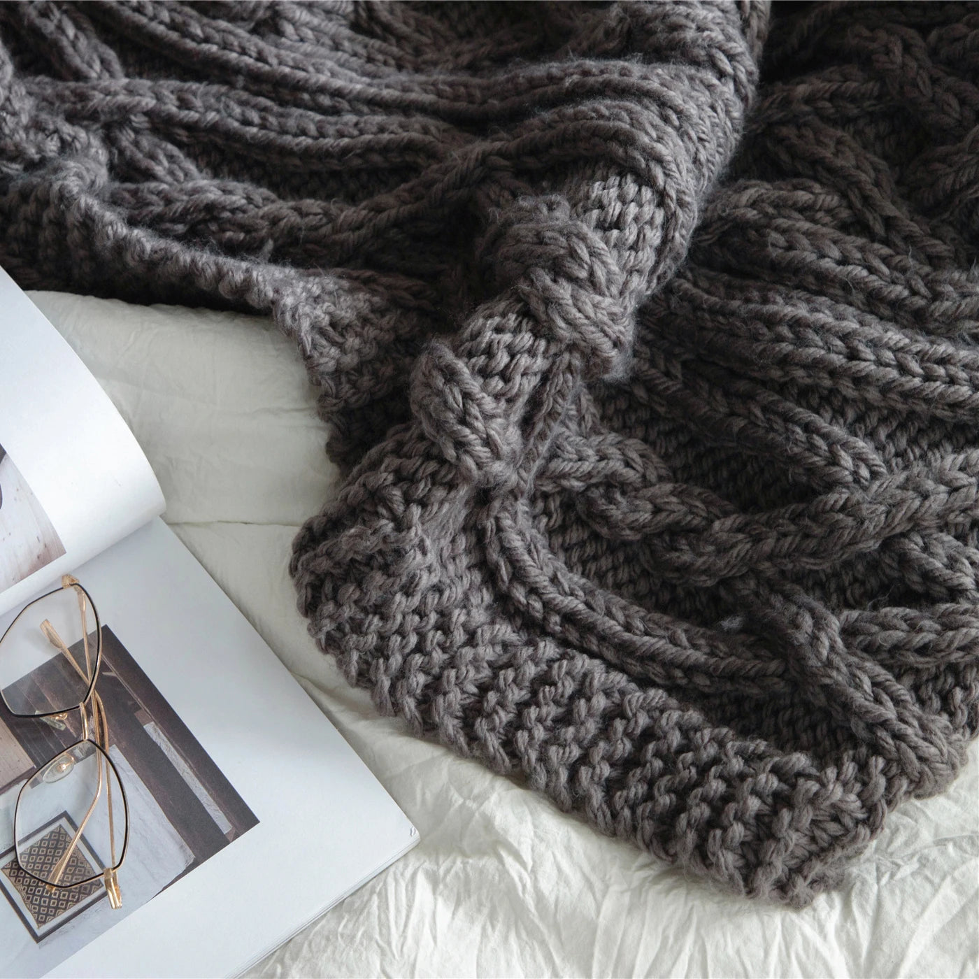 ποΈ The Serenity Knit Blanket