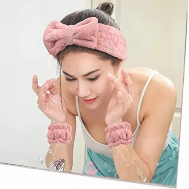 ππ½ββοΈβ¨ Moisturized & Unbothered Vanity Hair-Towel Wellness Set π