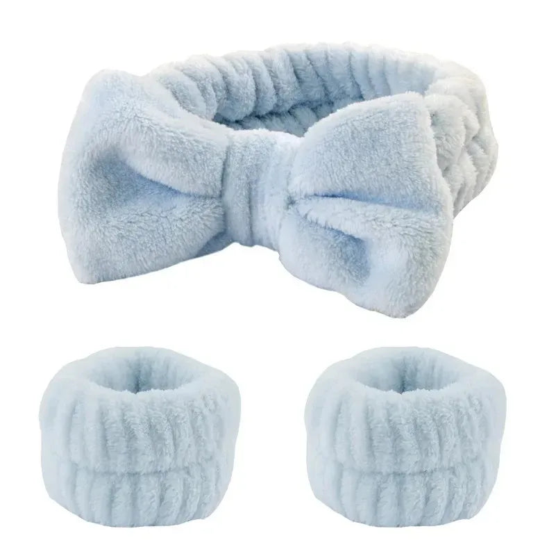 ππ½ββοΈβ¨ Moisturized & Unbothered Vanity Hair-Towel Wellness Set π