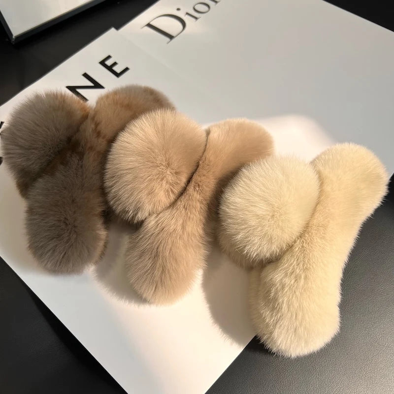 💫 Plush & Chill Hair Claw